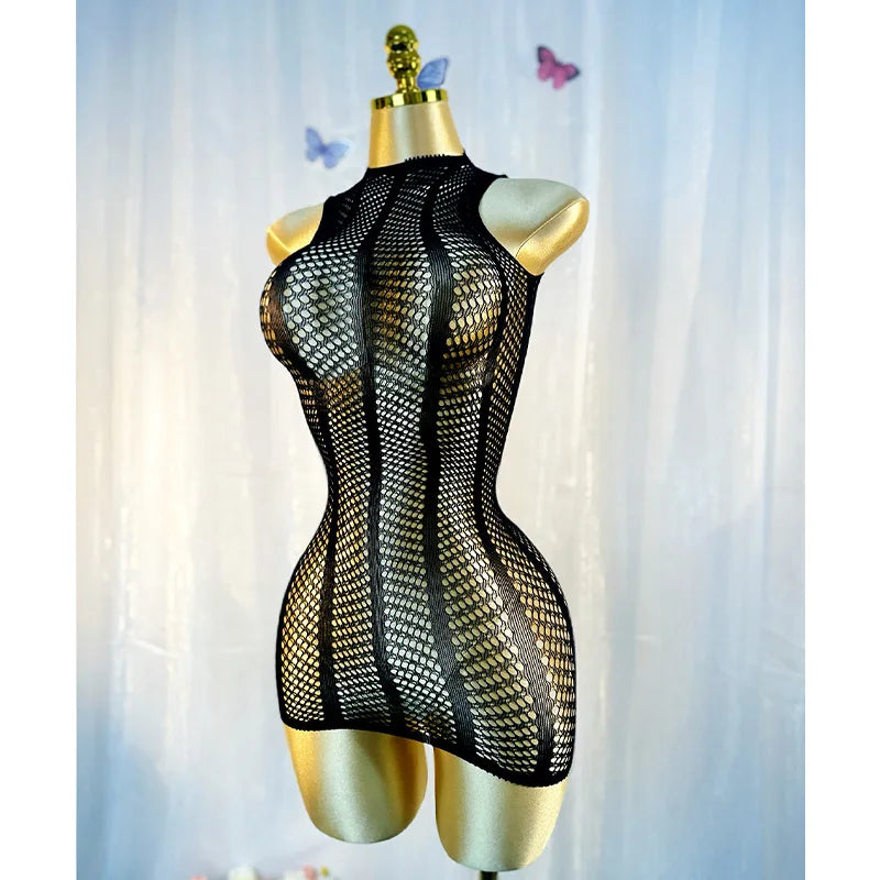 Vestido de rejilla calado